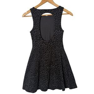 Victoria's Secret Skater Mini Dress Black Leopard Print‎ Open Back Women XS